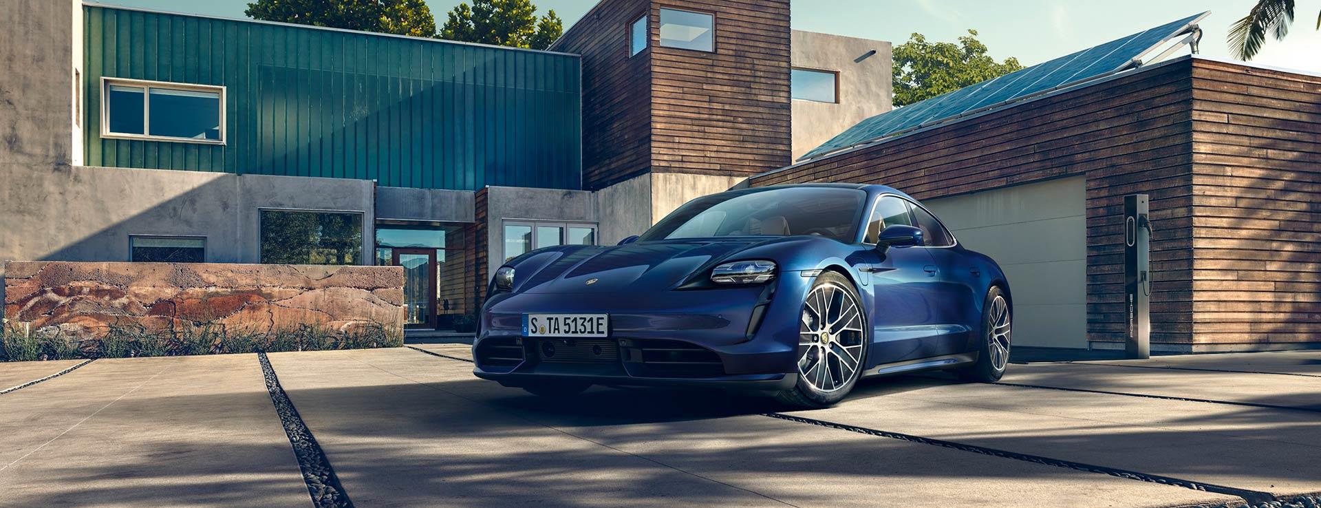 Ve karşınızda Porsche’nin  ilk tamamen elektrikli spor otomobili: Porsche Taycan